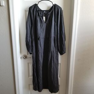 Old Navy grey long sleeve midi dress
